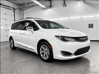 Primary Picture of 2018-Chrysler-Pacifica